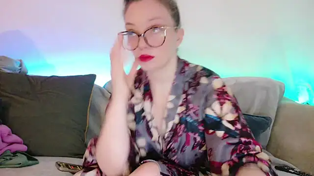 Snapshot of FemDom_RubyKnightXXO chatting on 01.12.25 FemDom RubyKnightXXO online show from 01.12.25