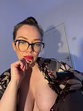 Snapshot of FemDom_RubyKnightXXO chatting on 01.30.25 FemDom RubyKnightXXO online show from 01.30.25