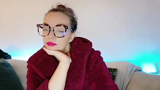 Snapshot of FemDom_RubyKnightXXO chatting on 02.02.25 FemDom RubyKnightXXO online show from 02.02.25