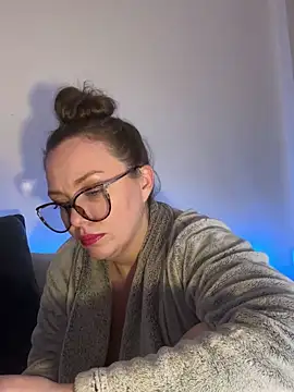 Snapshot of FemDom_RubyKnightXXO chatting on 02.11.25 FemDom RubyKnightXXO online show from 02.11.25