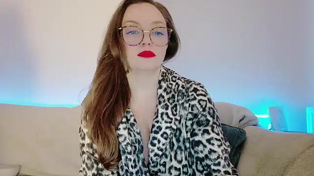 Snapshot of FemDom_RubyKnightXXO chatting on 02.21.25 FemDom RubyKnightXXO online show from 02.21.25