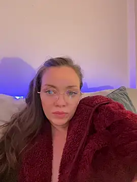 Snapshot of FemDom_RubyKnightXXO chatting on 03.08.25 FemDom RubyKnightXXO online show from 03.08.25