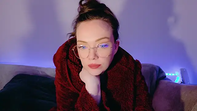 Snapshot of FemDom_RubyKnightXXO chatting on 03.12.25 FemDom RubyKnightXXO online show from 03.12.25