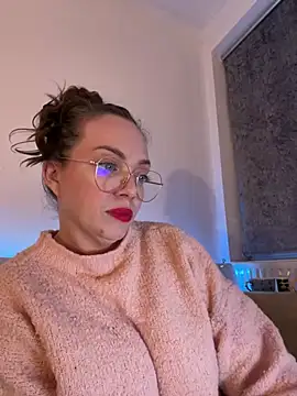 Snapshot of FemDom_RubyKnightXXO chatting on 03.22.25 FemDom RubyKnightXXO online show from 03.22.25