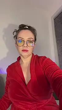 Snapshot of FemDom_RubyKnightXXO chatting on 11.22.25 FemDom RubyKnightXXO online show from 11.22.25