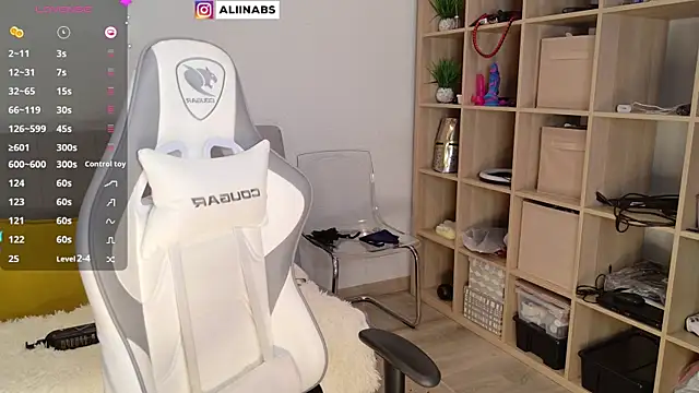 aliiiiiina online show from 02.09.25