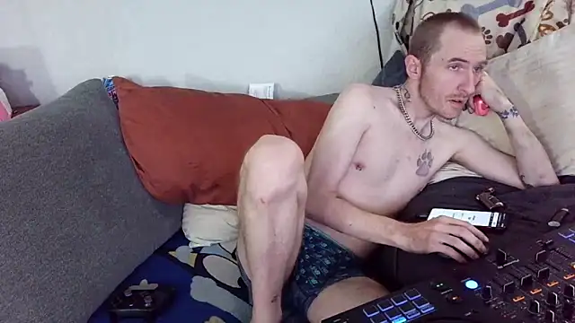 pyrowuff online show from 09.22.25