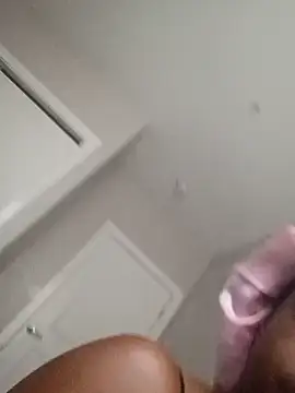 DancingLemonade online show from 11.25.25