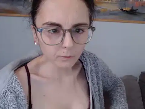 Snapshot of cleophee chatting on 02.11.25 cleophee online show from 02.11.25