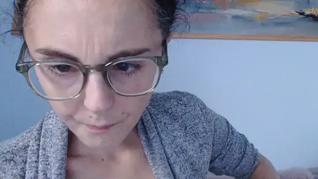 Snapshot of cleophee chatting on 11.15.25 cleophee online show from 11.15.25