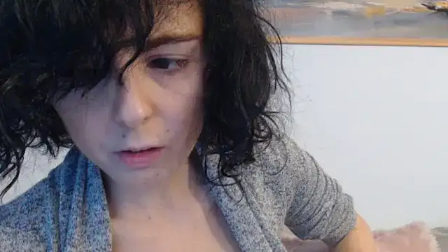 Snapshot of cleophee chatting on 11.30.25 cleophee online show from 11.30.25