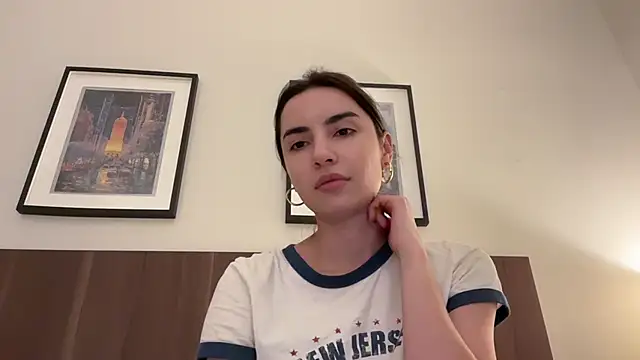 Snapshot of everybody_loves_pussy chatting on 12.19.25 everybody loves pussy online show from 12.19.25