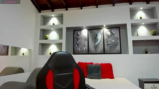 Snapshot of ambar_sex10 chatting on 10.15.25 ambar sex10 online show from 10.15.25