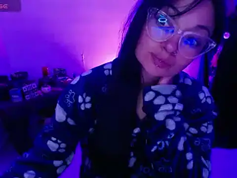 Snapshot of Alexa-Sweet69 chatting on 12.11.24 Alexa-Sweet69 online show from 12.11.24