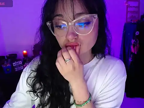 Snapshot of Alexa-Sweet69 chatting on 12.12.24 Alexa-Sweet69 online show from 12.12.24