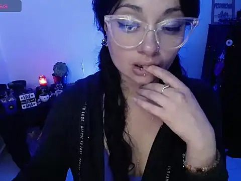 Snapshot of Alexa-Sweet69 chatting on 12.29.24 Alexa-Sweet69 online show from 12.29.24