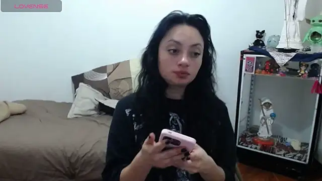 Snapshot of Alexa-Sweet69 chatting on 09.18.25 Alexa-Sweet69 online show from 09.18.25