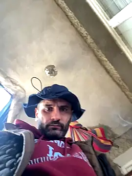 Snapshot of Georgi51906788 chatting on 12.17.25 Georgi51906788 online show from 12.17.25