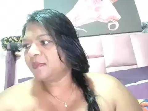 Snapshot of IndianDelia chatting on 04.09.26 IndianDelia online show from 04.09.26