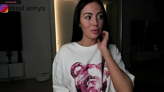 Snapshot of hotdeedee chatting on 12.08.24 hotdeedee online show from 12.08.24