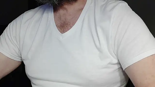 Snapshot of usdirtymikee9 chatting on 03.01.26 usdirtymikee9 online show from 03.01.26