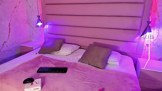 Maddysex  online show from 03.18.25