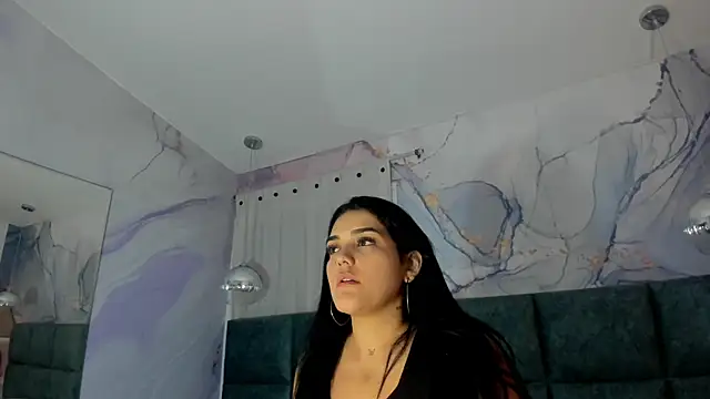 Snapshot of Maddysex_ chatting on 05.16.26 Maddysex online show from 05.16.26