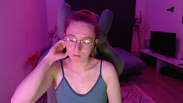 AnabelFrel online show from 09.11.25