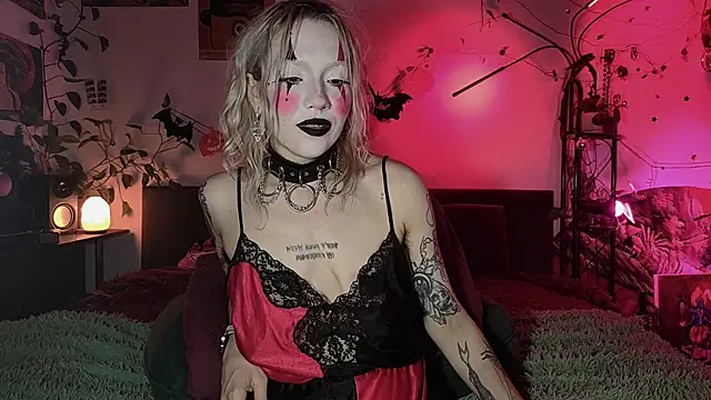 olivecum online show from 10.25.25