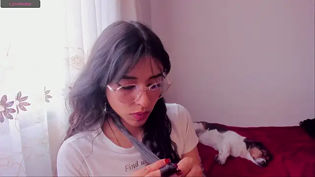 aluna 0310 online show from 12.16.24