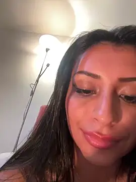 Snapshot of sweetAli_ chatting on 02.27.25 sweetAli online show from 02.27.25