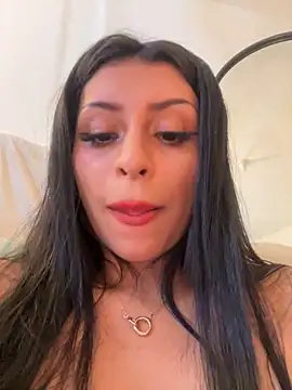 Snapshot of sweetAli_ chatting on 03.13.25 sweetAli online show from 03.13.25