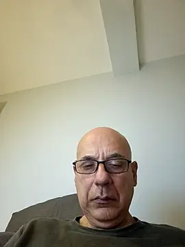 Snapshot of bygenio20199 chatting on 11.09.25 bygenio20199 online show from 11.09.25