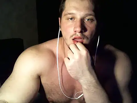 LionEdwin online show from 03.17.25