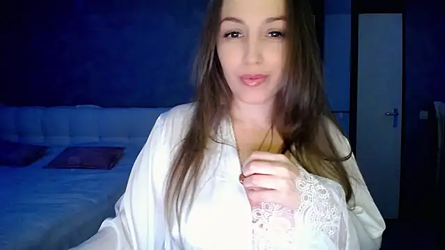 Snapshot of MariaCute_ chatting on 11.27.25 MariaCute online show from 11.27.25