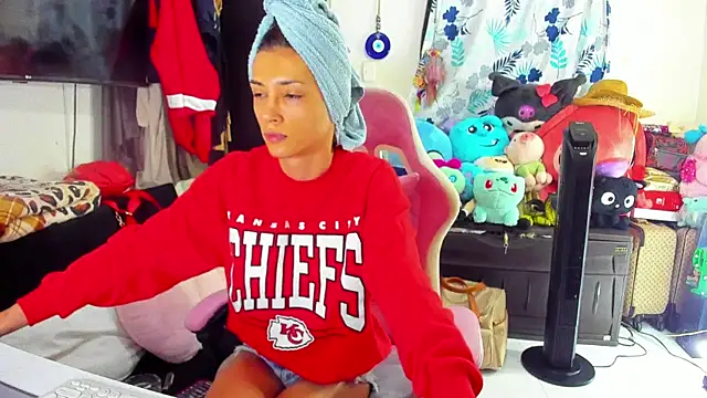 Snapshot of Lawrncesofiets chatting on 02.05.25 Lawrncesofiets online show from 02.05.25