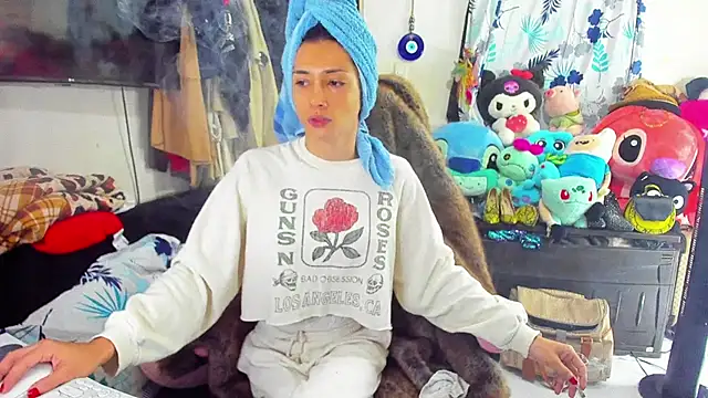 Snapshot of Lawrncesofiets chatting on 03.14.25 Lawrncesofiets online show from 03.14.25