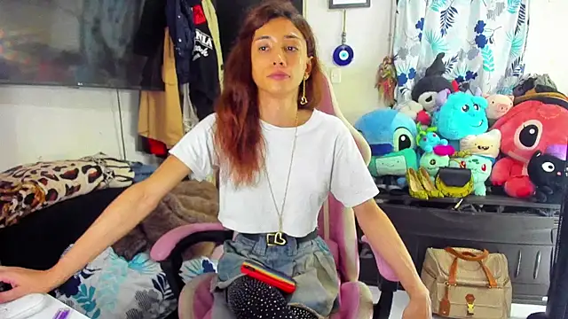 Snapshot of Lawrncesofiets chatting on 03.21.25 Lawrncesofiets online show from 03.21.25