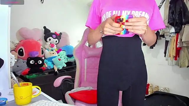 Snapshot of Lawrncesofiets chatting on 09.25.25 Lawrncesofiets online show from 09.25.25