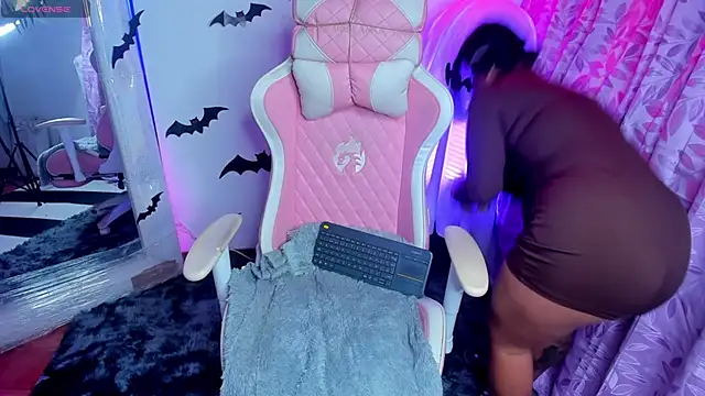 jenndy lockhart online show from 10.23.25