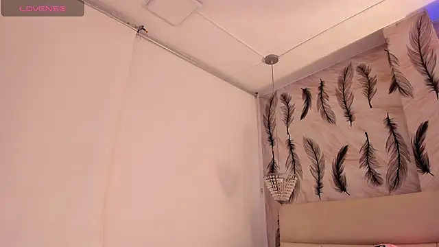 Vivi prinncess online show from 10.24.25