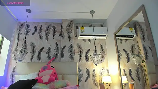 Vivi prinncess online show from 11.15.25