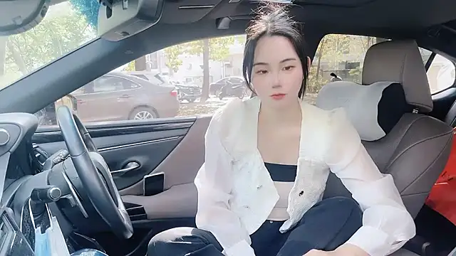 orla2021 online show from 01.04.25