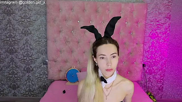 Akilla Queen online show from 04.01.26