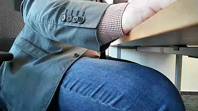 69bezfleku online show from 02.19.25