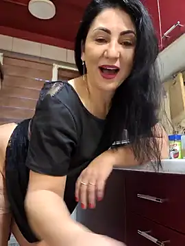 charrlote love online show from 02.02.25