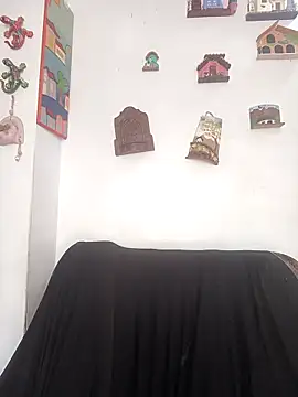 Snapshot of shayna_all chatting on 02.15.25 shayna all online show from 02.15.25