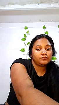 Snapshot of shayna_all chatting on 10.24.25 shayna all online show from 10.24.25