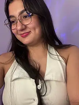 yessi rose online show from 10.22.25