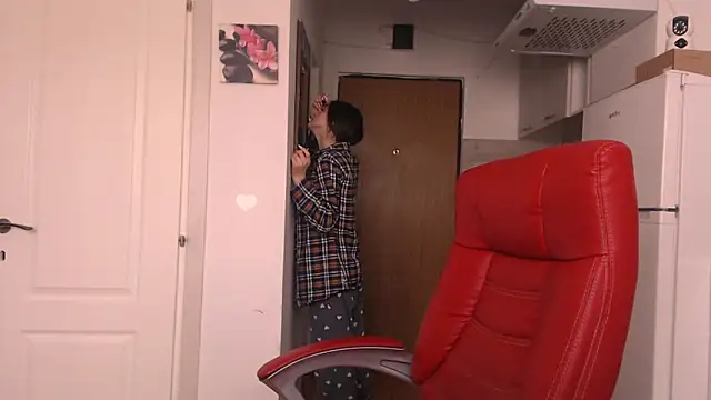 simyhvn online show from 04.20.26